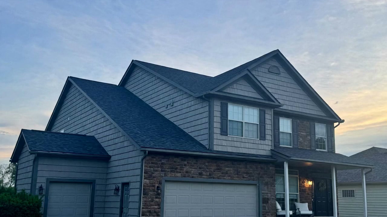 A Northeast Ohio craftsman home with a new architectural shingle roof by Crest Roofing
